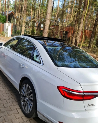 Audi A8 cena 210000 przebieg: 97000, rok produkcji 2019 z Warszawa małe 667